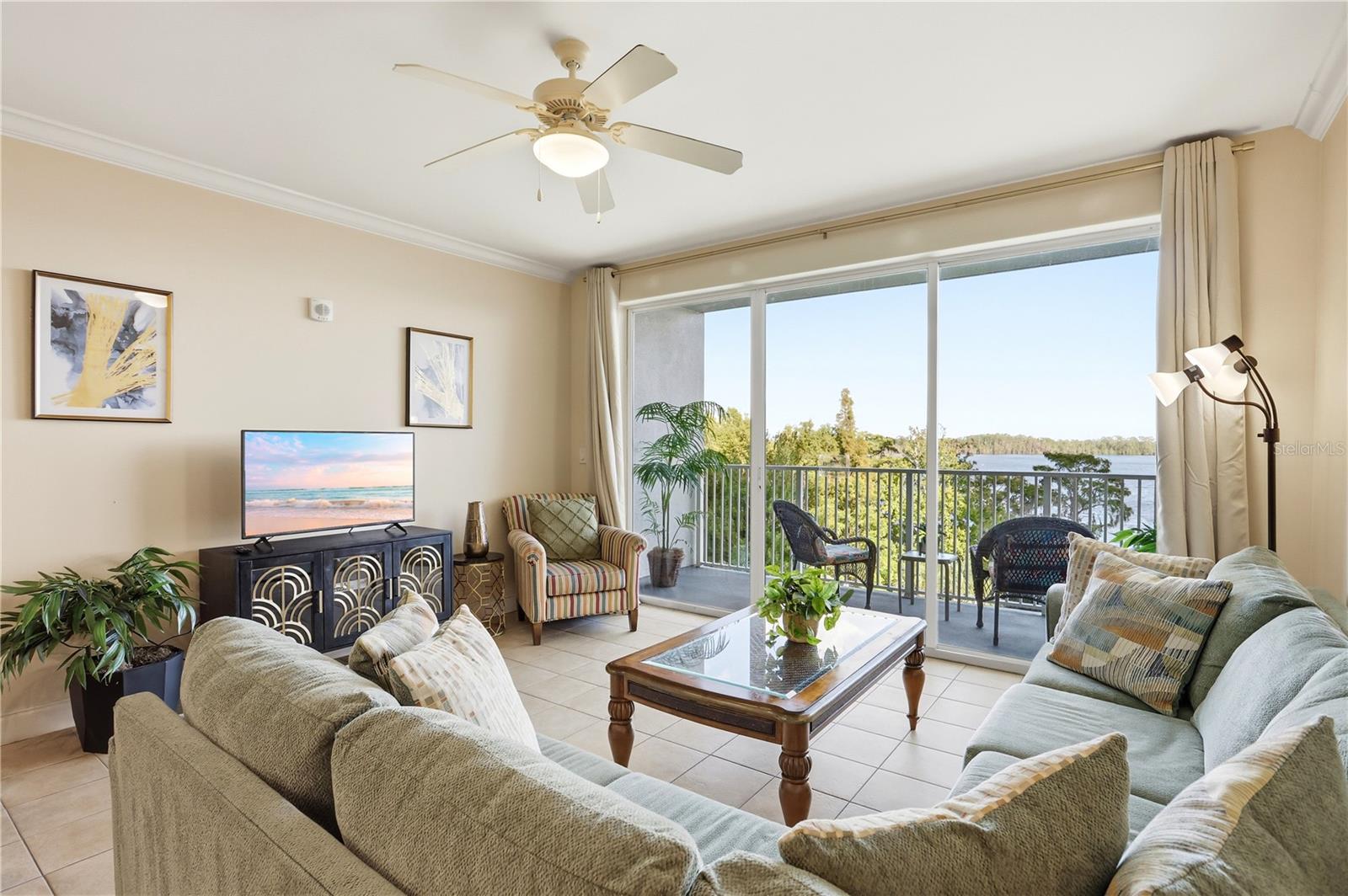 BLUE HERON BEACH RESIDENCE TOWER I - Residential