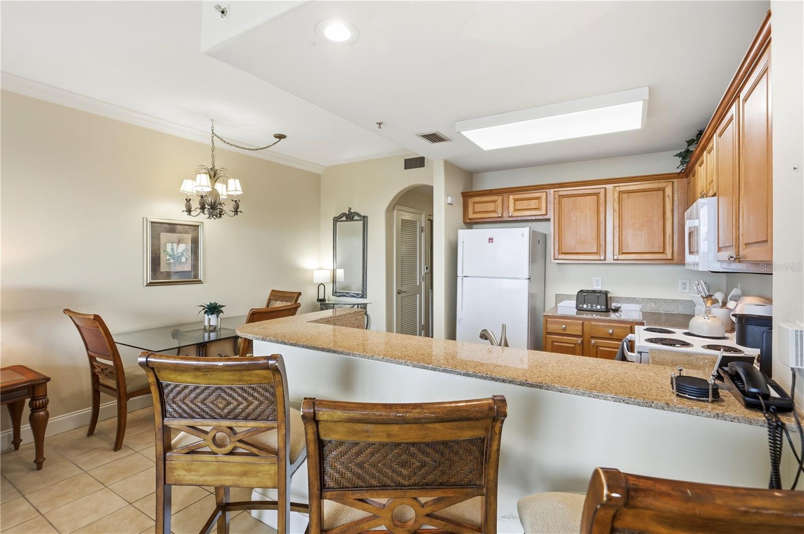 BLUE HERON BEACH RESIDENCE TOWER I - Residential