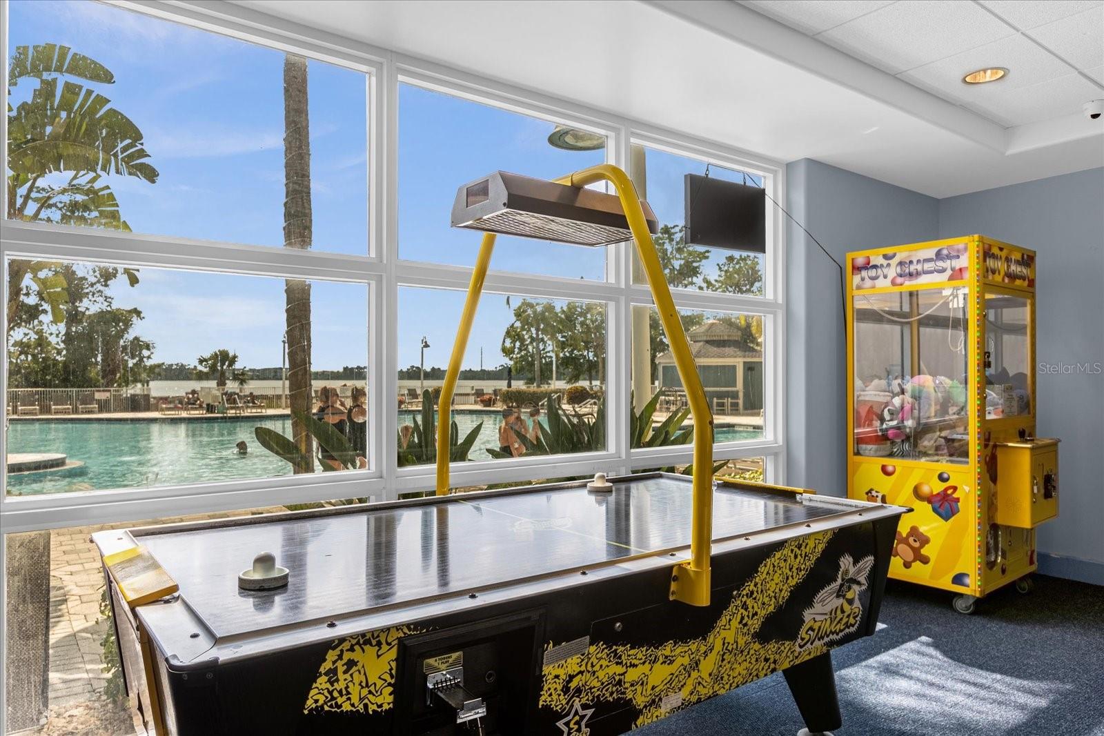 BLUE HERON BEACH RESIDENCE TOWER I - Residential