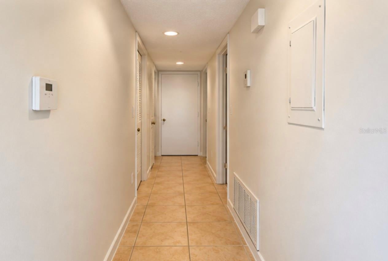 LEMON TREE CONDO SEC 03 CANYON - Residential