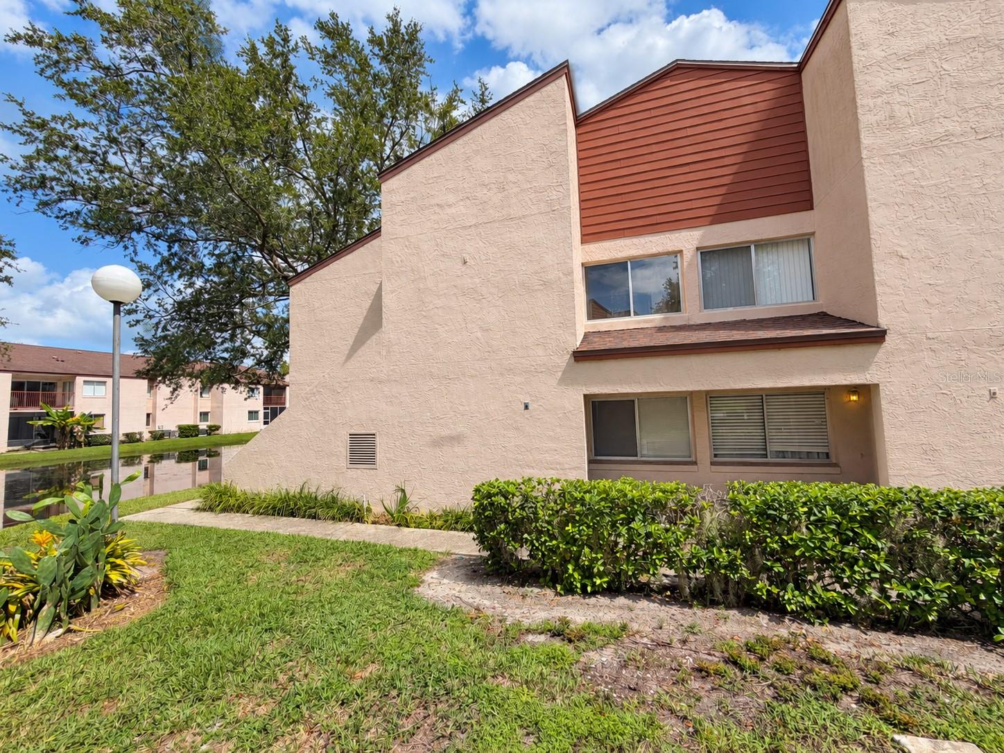 LEMON TREE CONDO SEC 03 CANYON - Residential