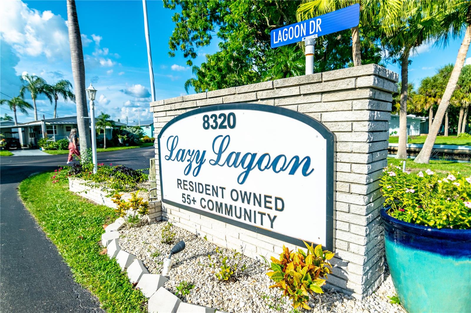 LAZY LAGOON UN 51B - Residential