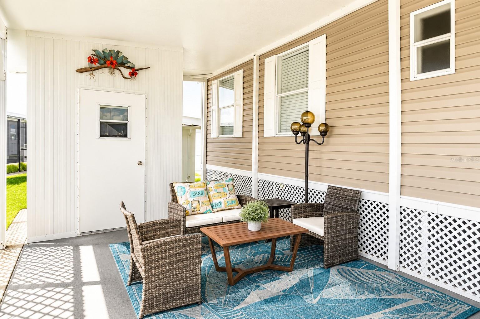 LAZY LAGOON UN 51B - Residential