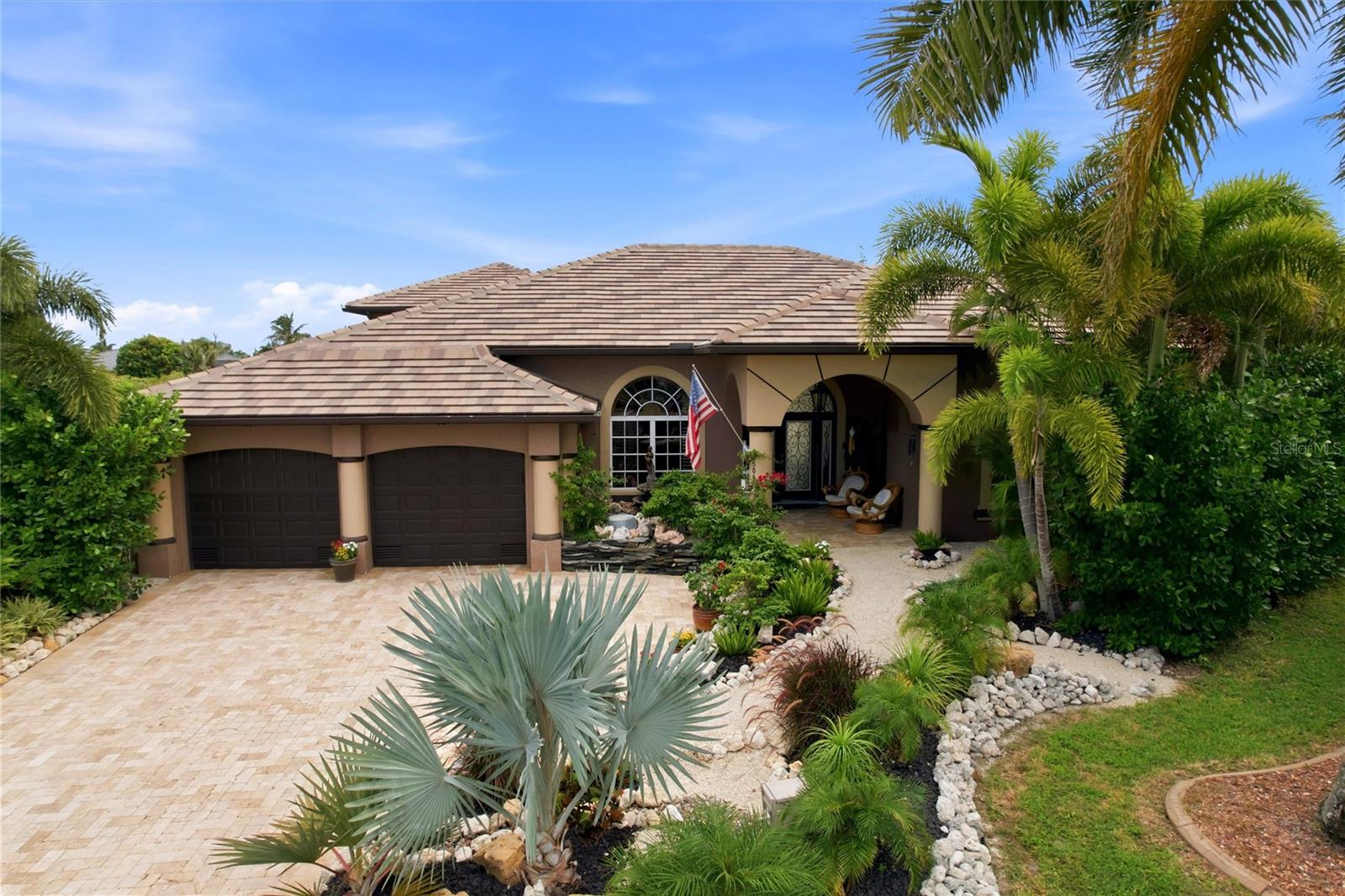 PUNTA GORDA ISLES SEC 15 - Residential