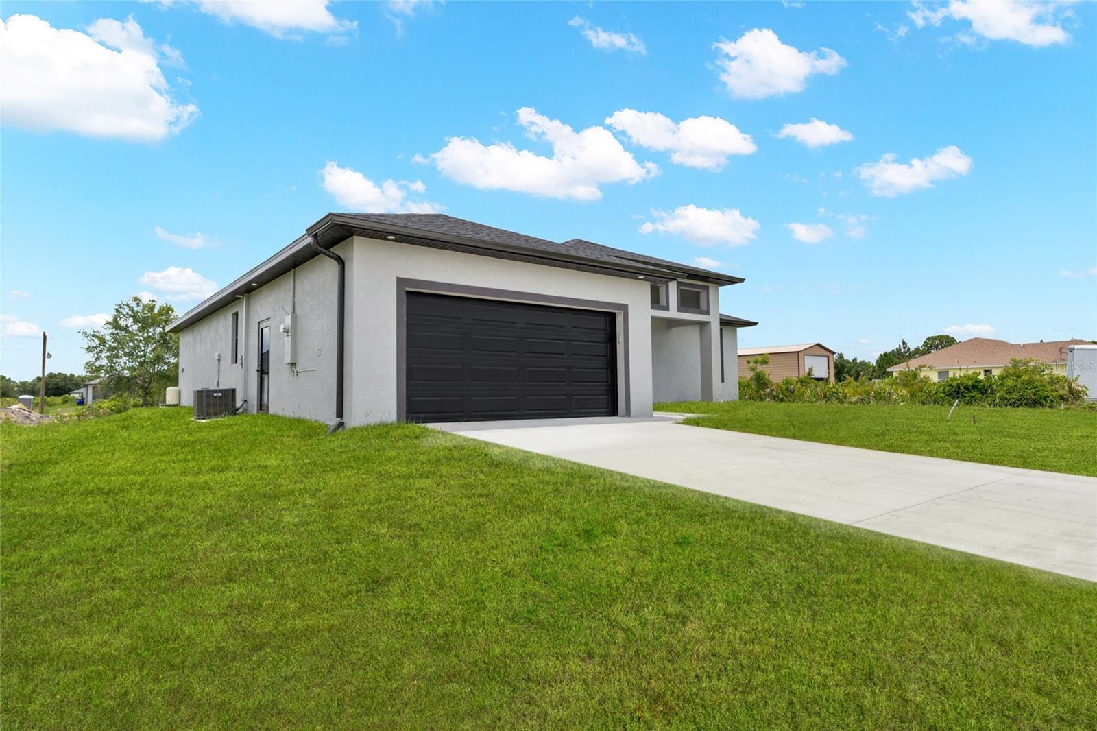 LEHIGH ACRES - Residential
