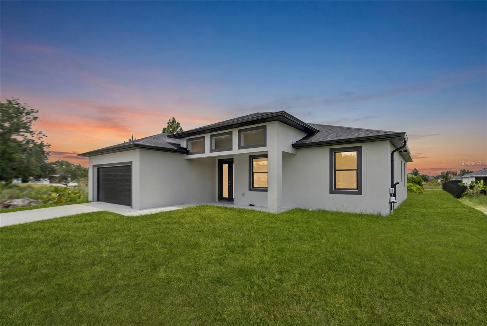 LEHIGH ACRES - Residential