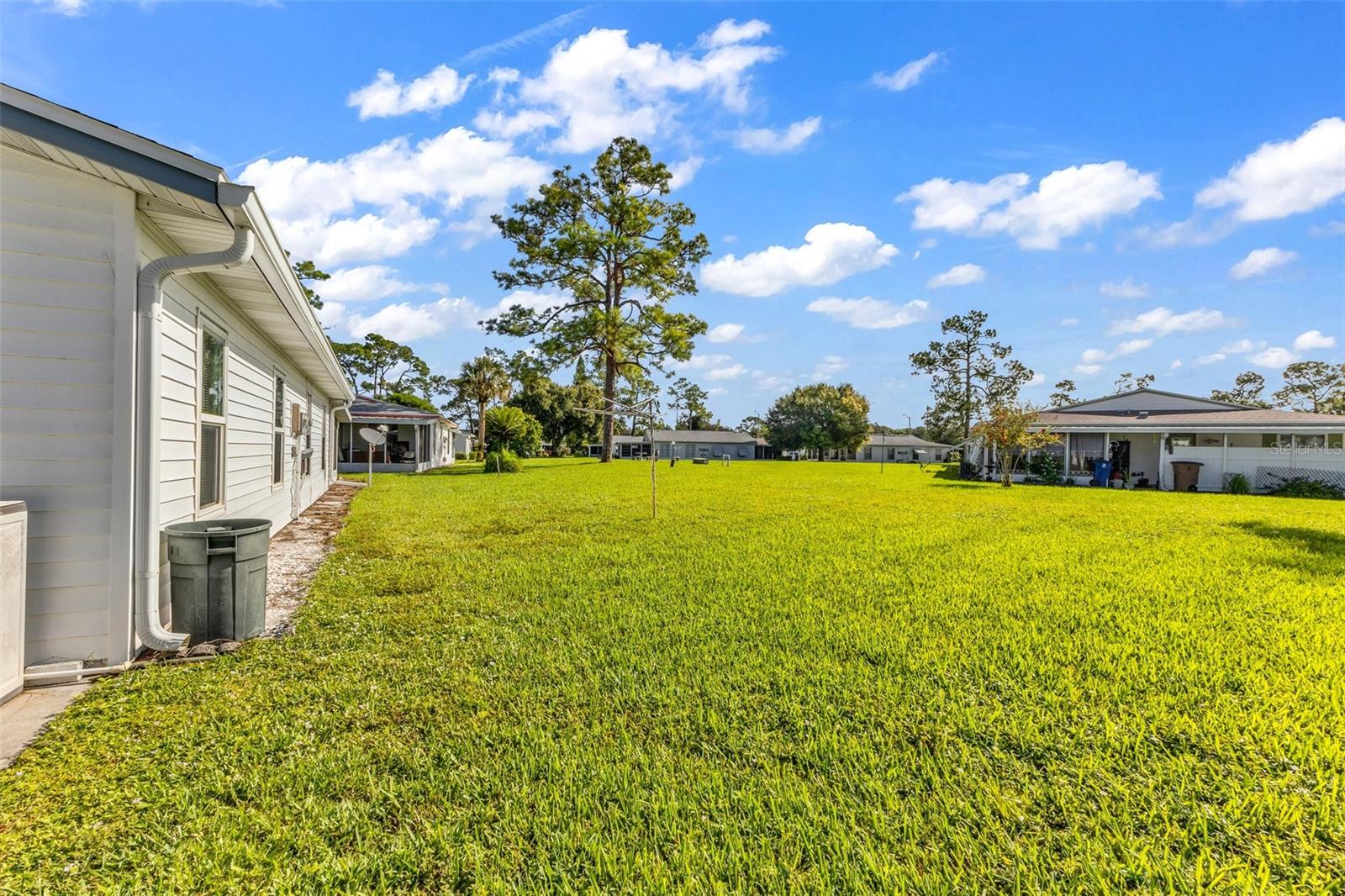 PINEWOOD CONDO - Residential