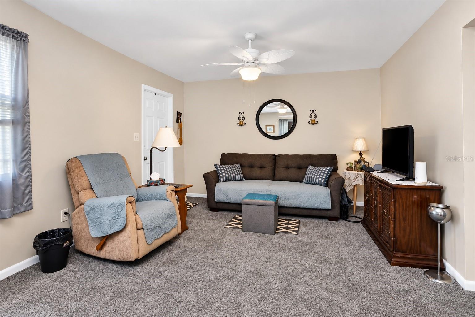 PINEWOOD CONDO - Residential