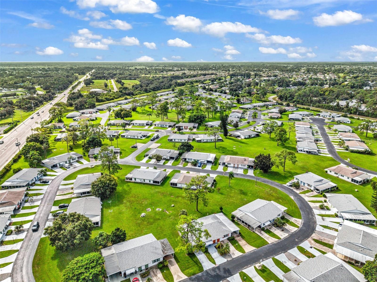 PINEWOOD CONDO - Residential