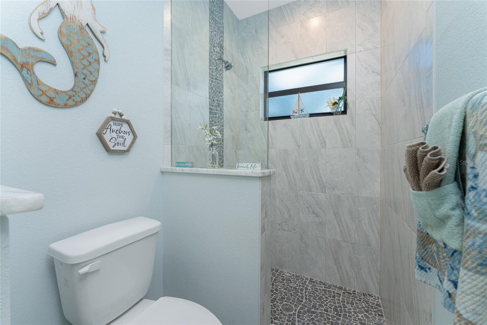 ROTONDA LAKES - Residential