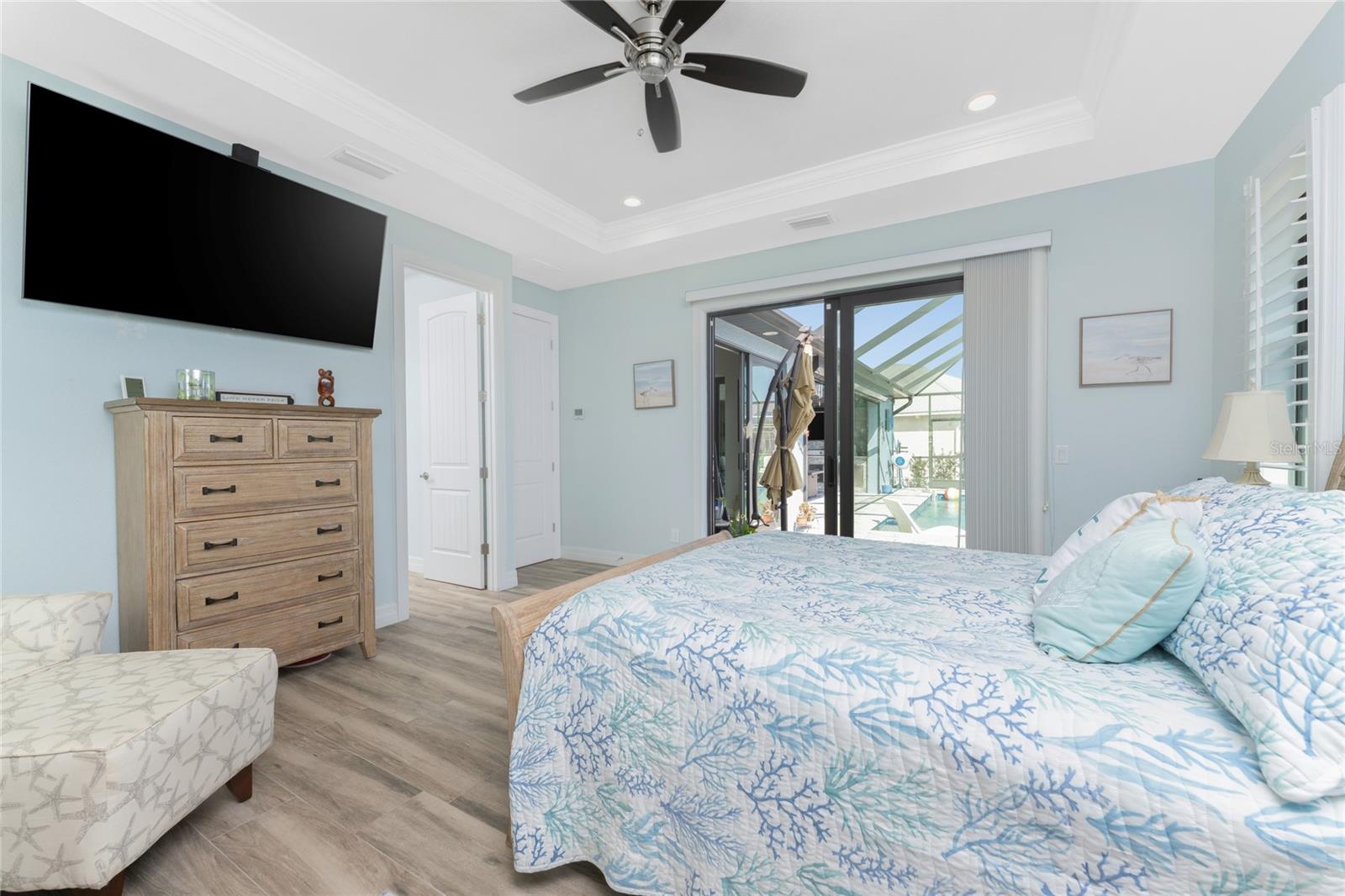 ROTONDA LAKES - Residential
