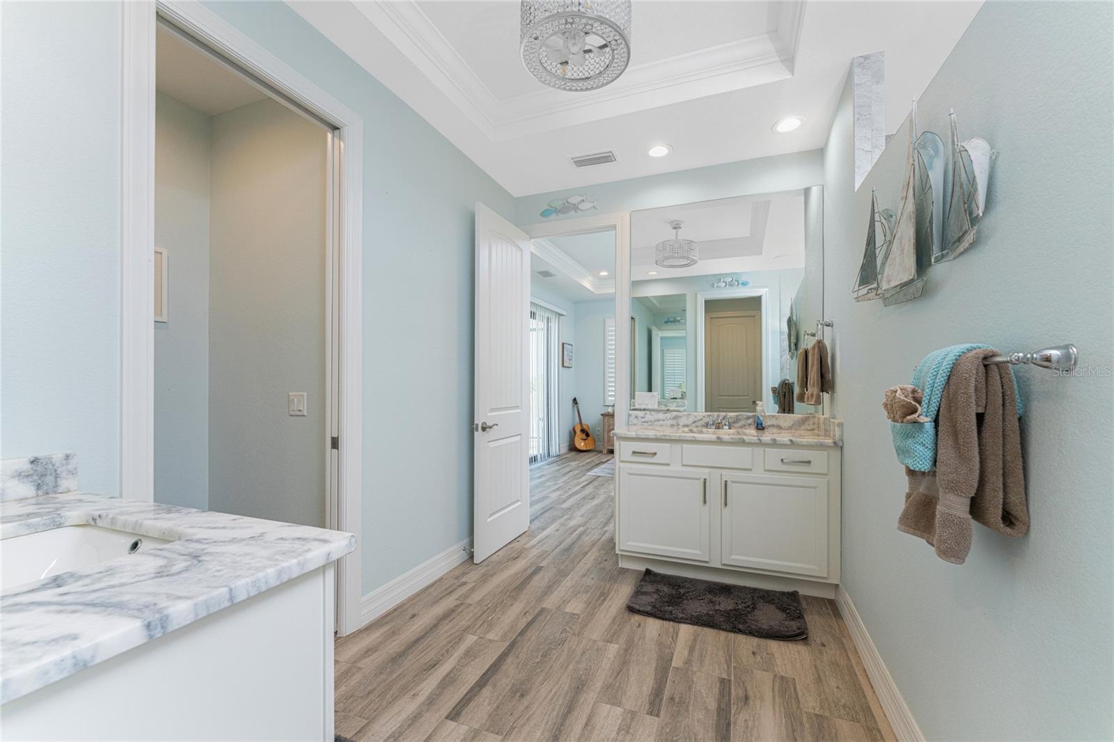 ROTONDA LAKES - Residential