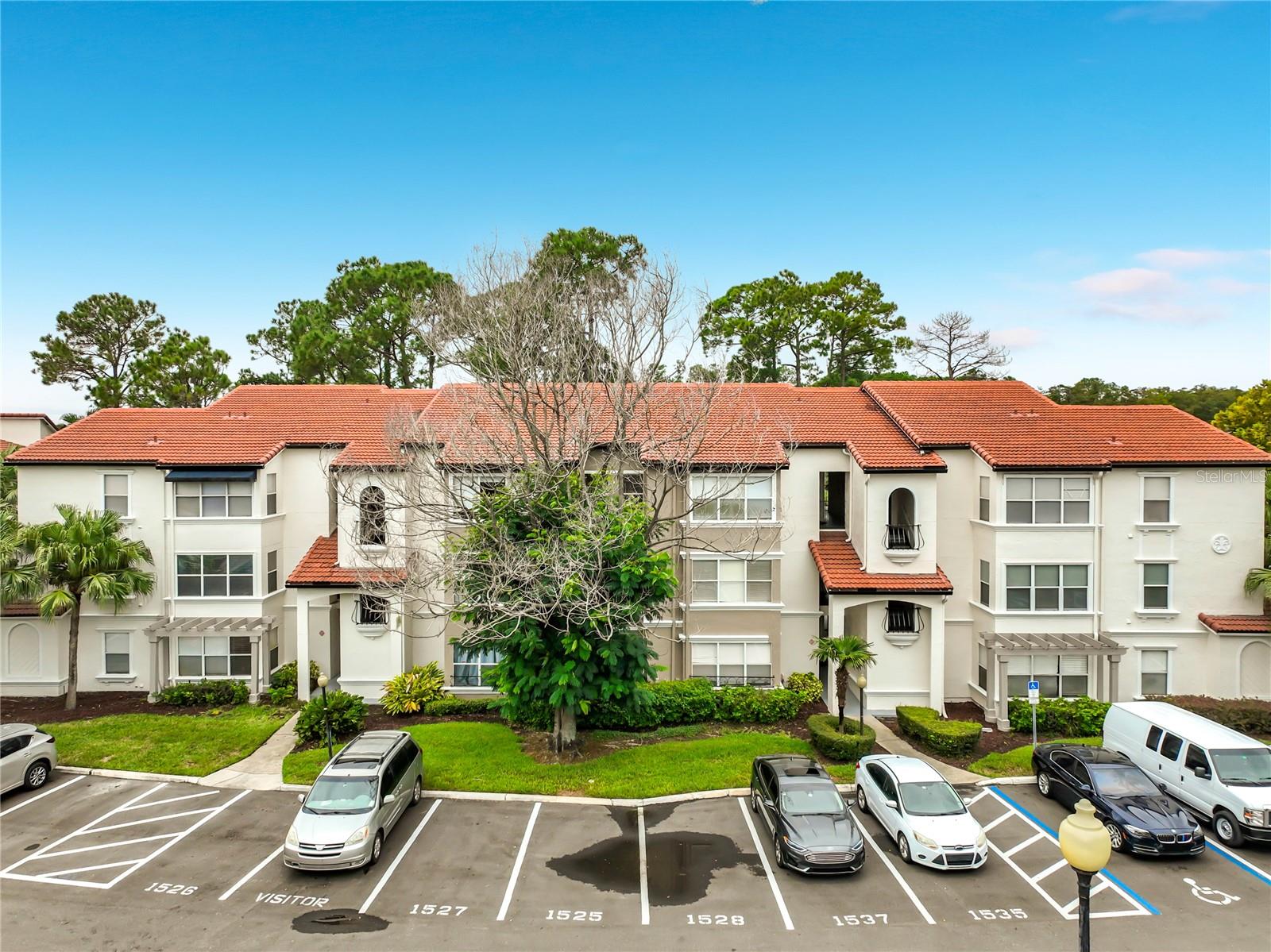 RESIDENCES/MILLENIA - Residential
