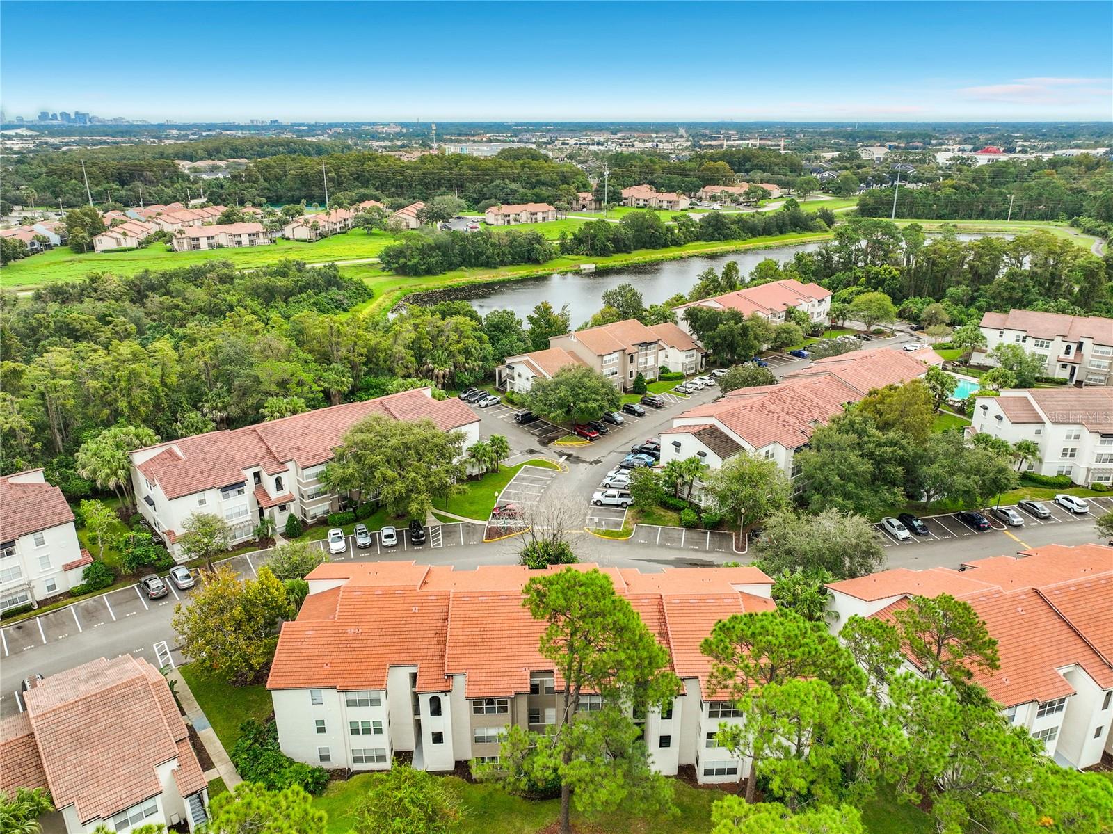 RESIDENCES/MILLENIA - Residential