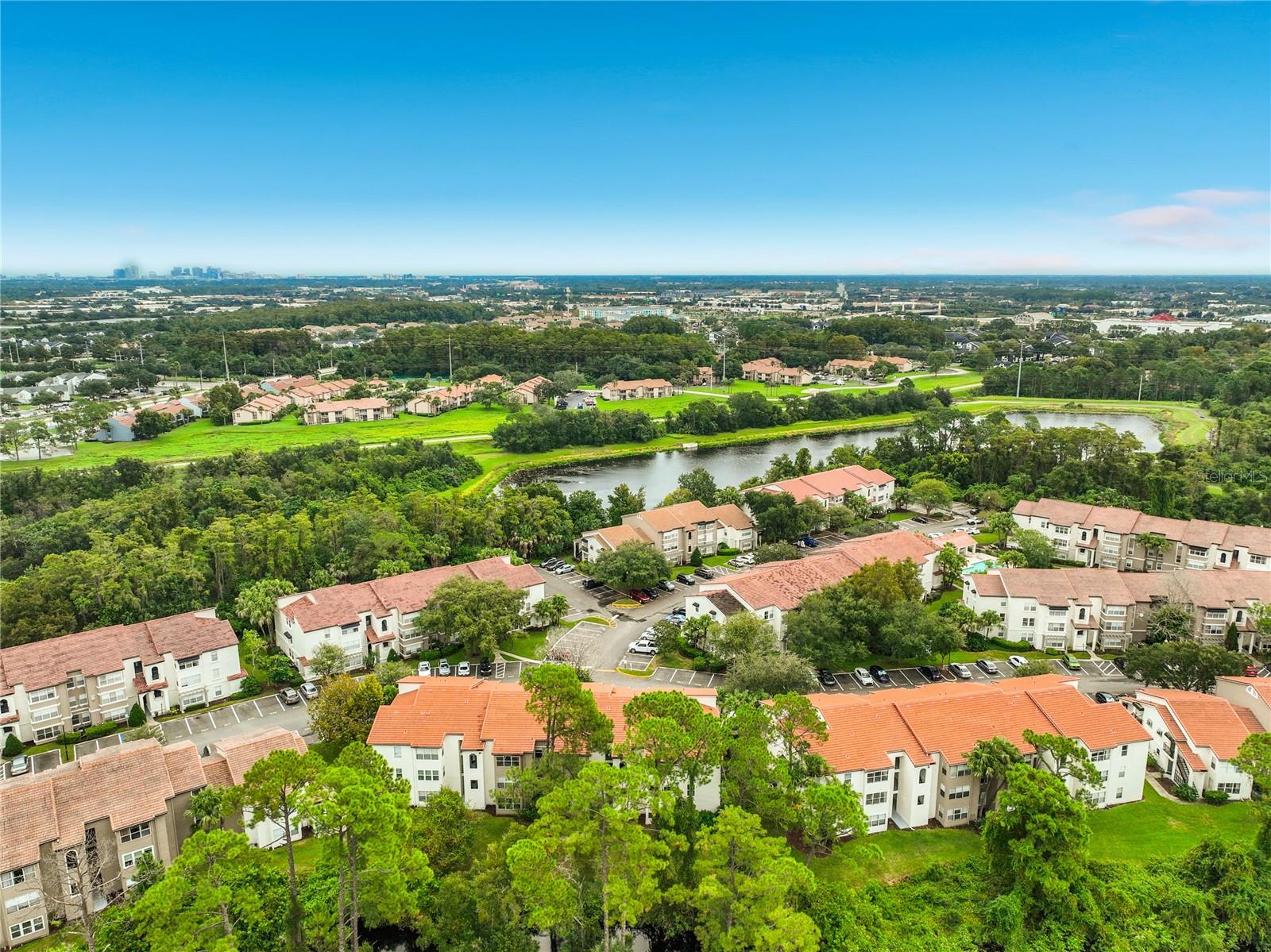RESIDENCES/MILLENIA - Residential