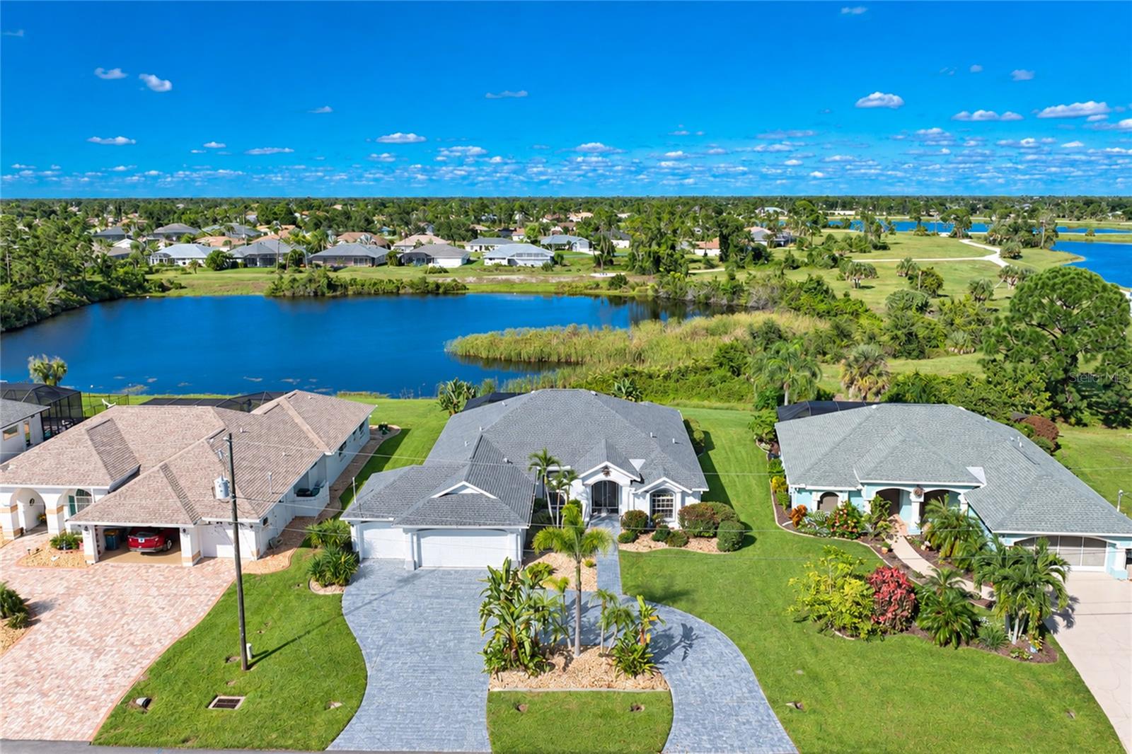 ROTONDA WEST BROADMOOR - Residential