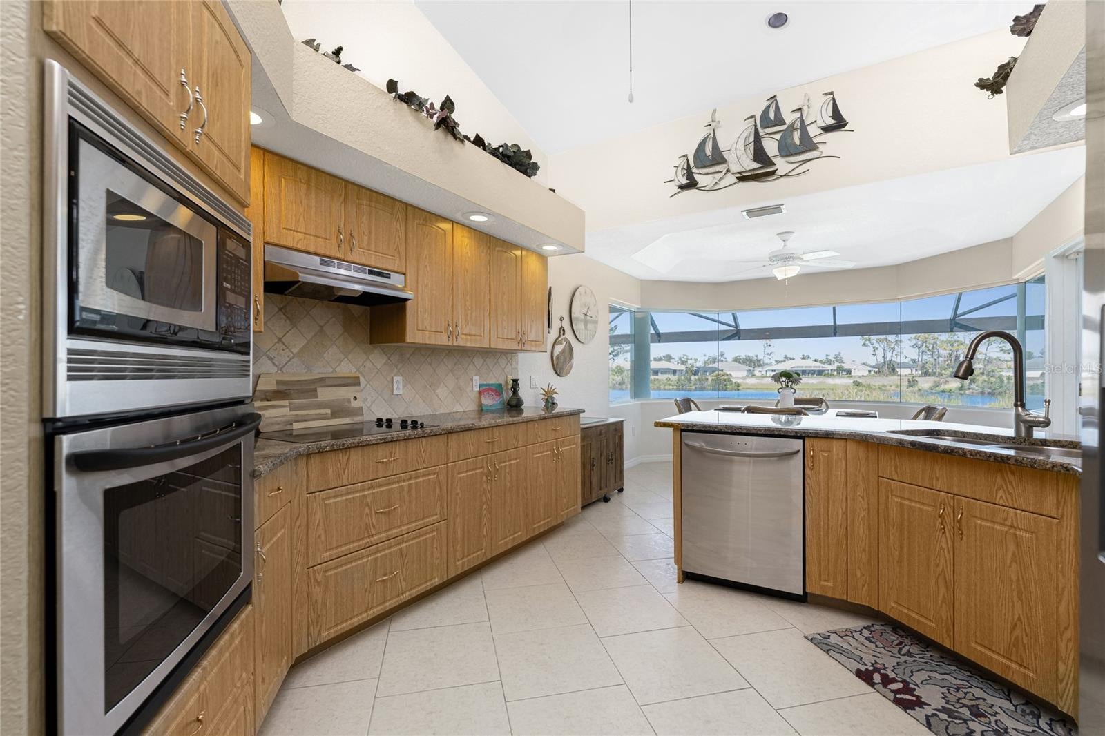 ROTONDA WEST BROADMOOR - Residential