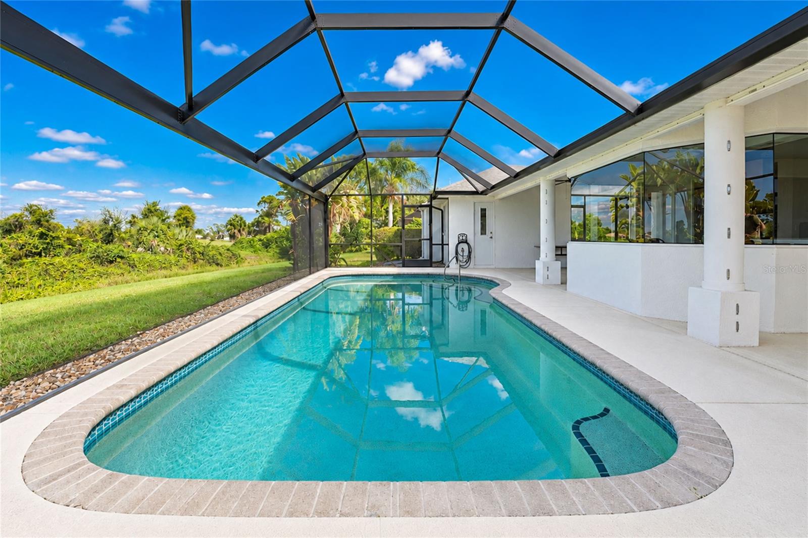 ROTONDA WEST BROADMOOR - Residential