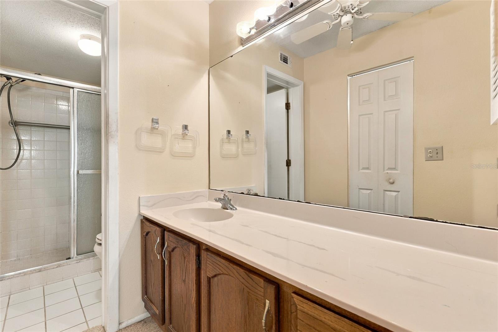 MISSION LAKES - Residential