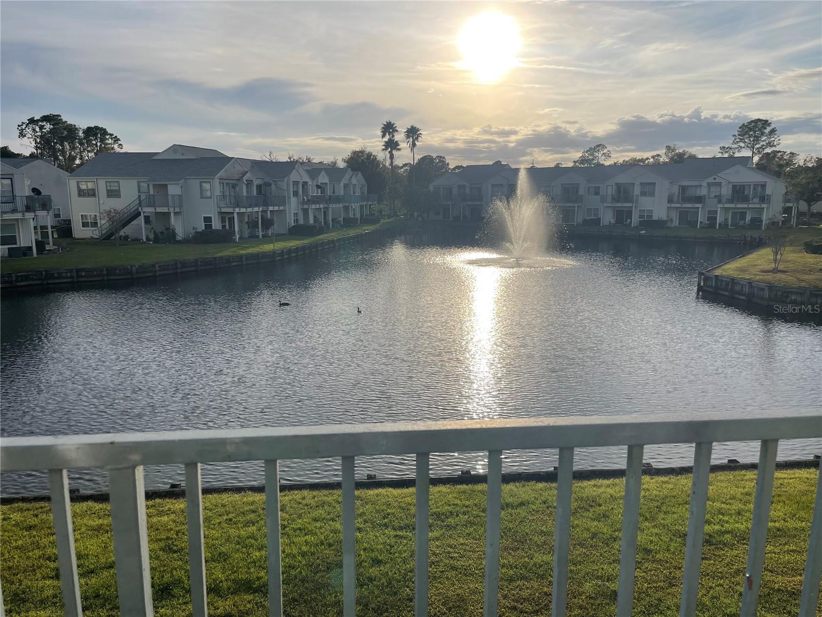 DOCKSIDE CONDO - Residential