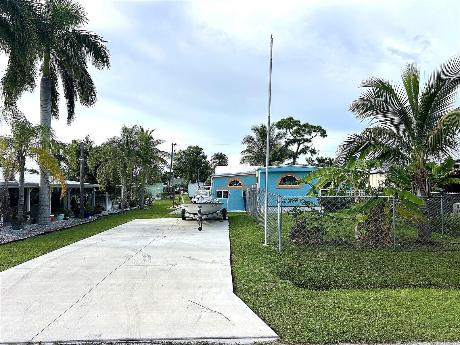 PINE ISLAND VILLAS - Residential
