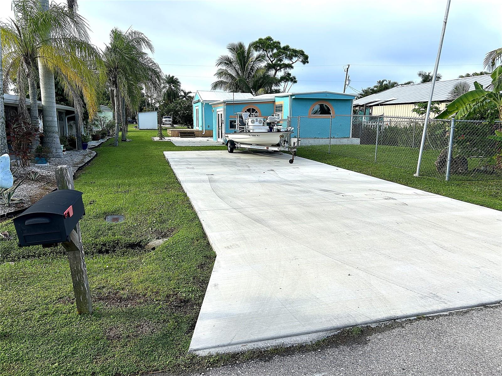 PINE ISLAND VILLAS - Residential