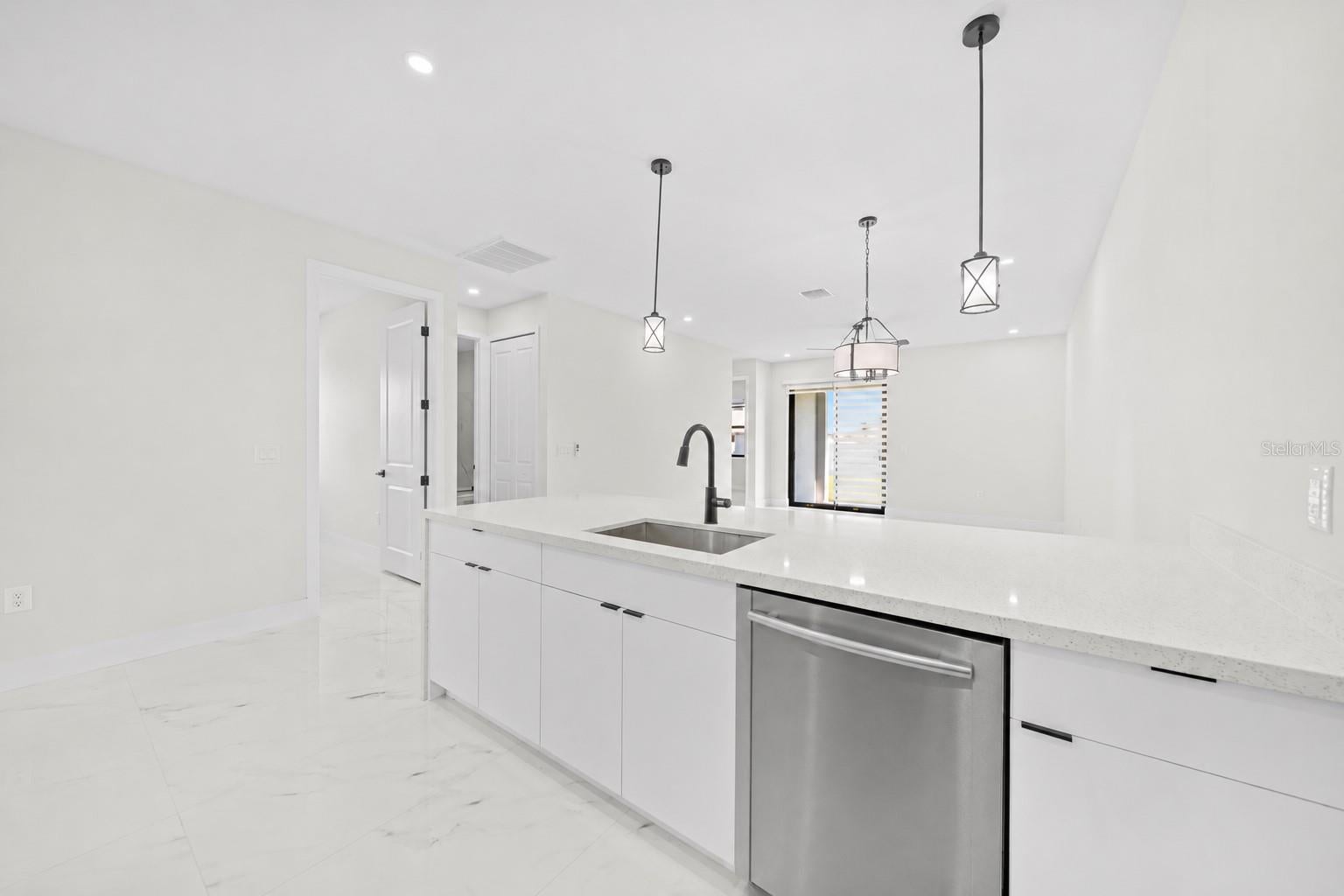 CAPE CORAL - Residential Income