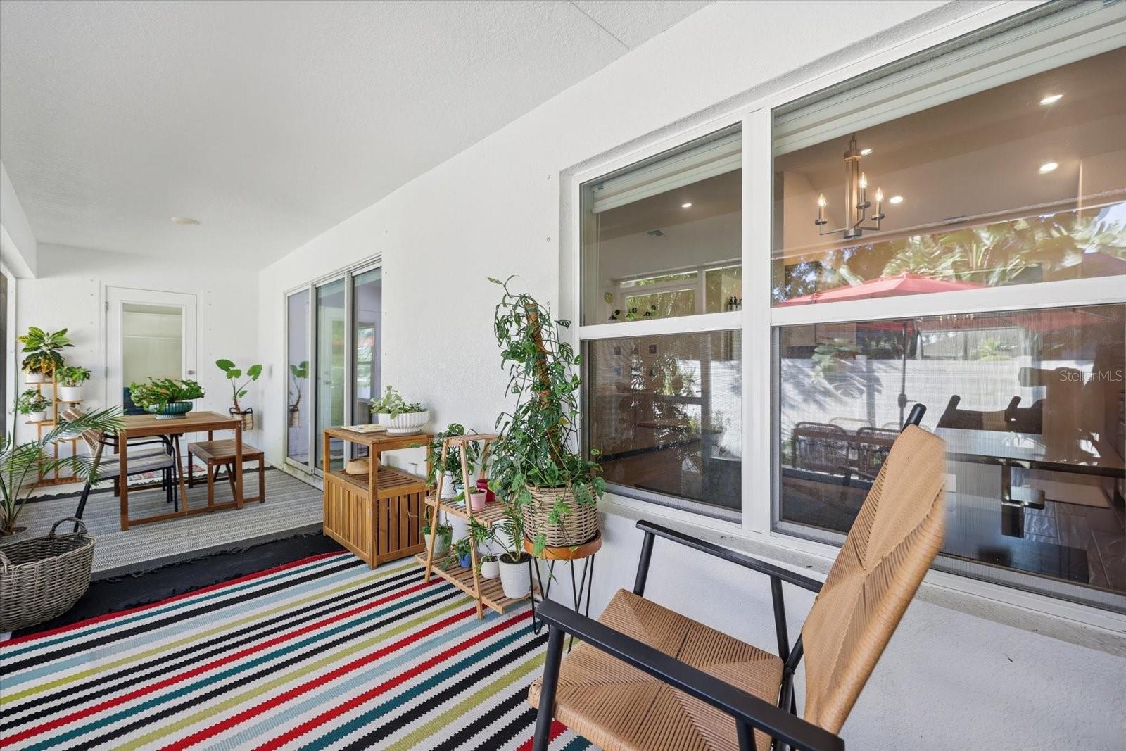 SOUTH VENICE - Residential