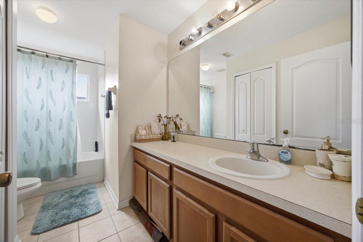 AVALON LAKES PH 02 VILLAGE F - Residential