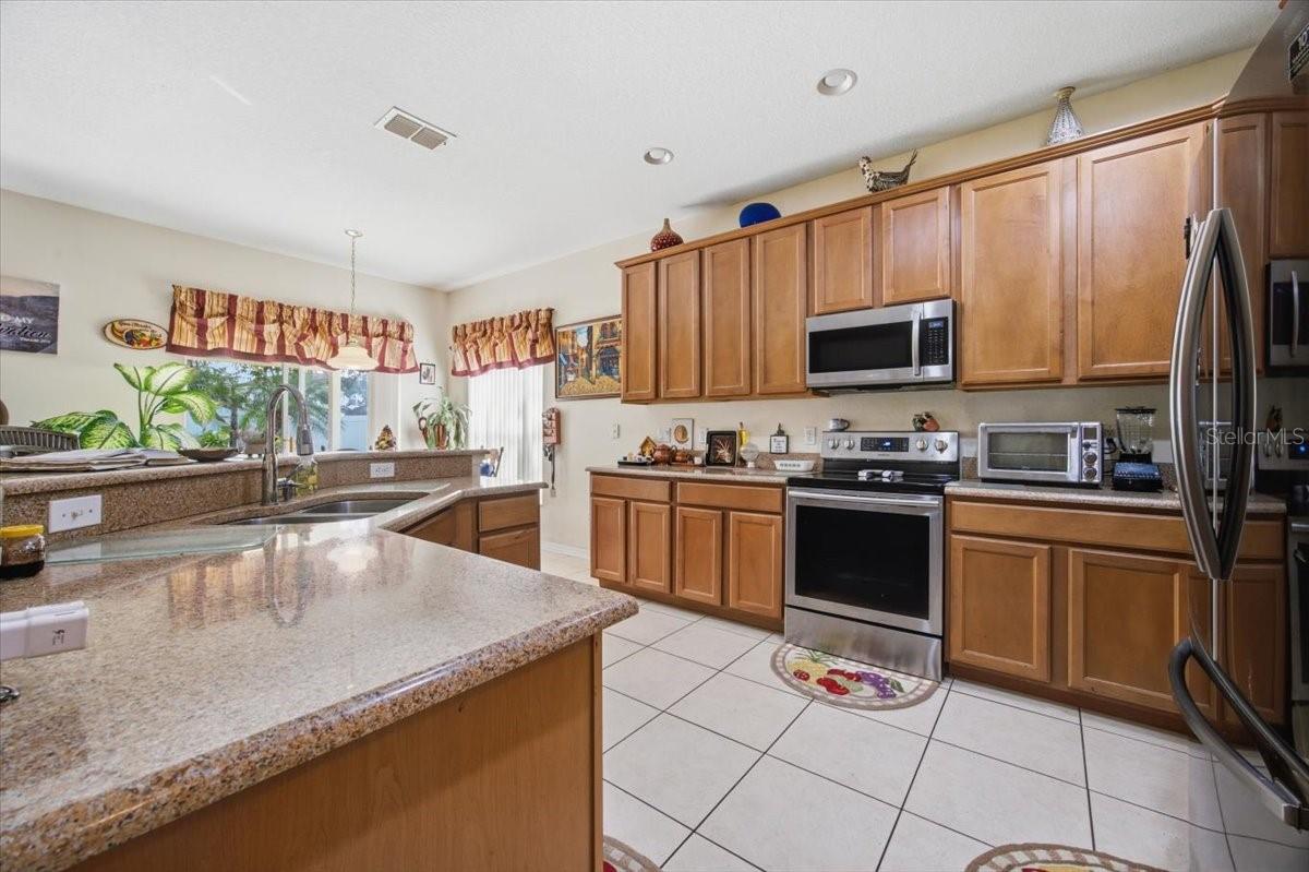 AVALON LAKES PH 02 VILLAGE F - Residential