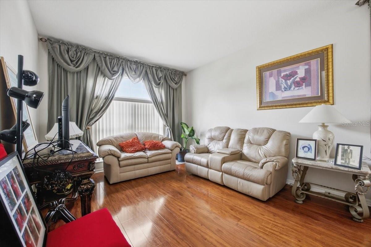 AVALON LAKES PH 02 VILLAGE F - Residential