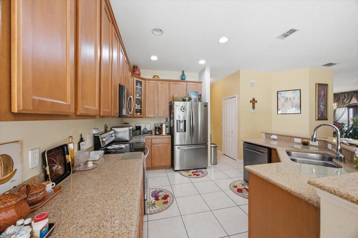 AVALON LAKES PH 02 VILLAGE F - Residential