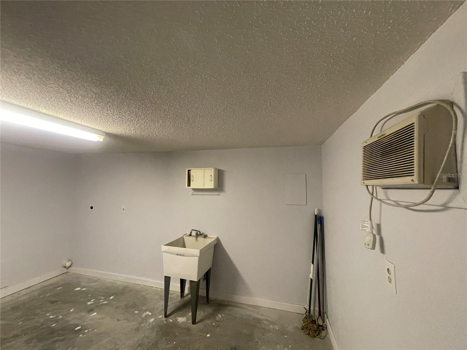 FOREST PARK CONDO PH 01 BLDG 01 - Residential