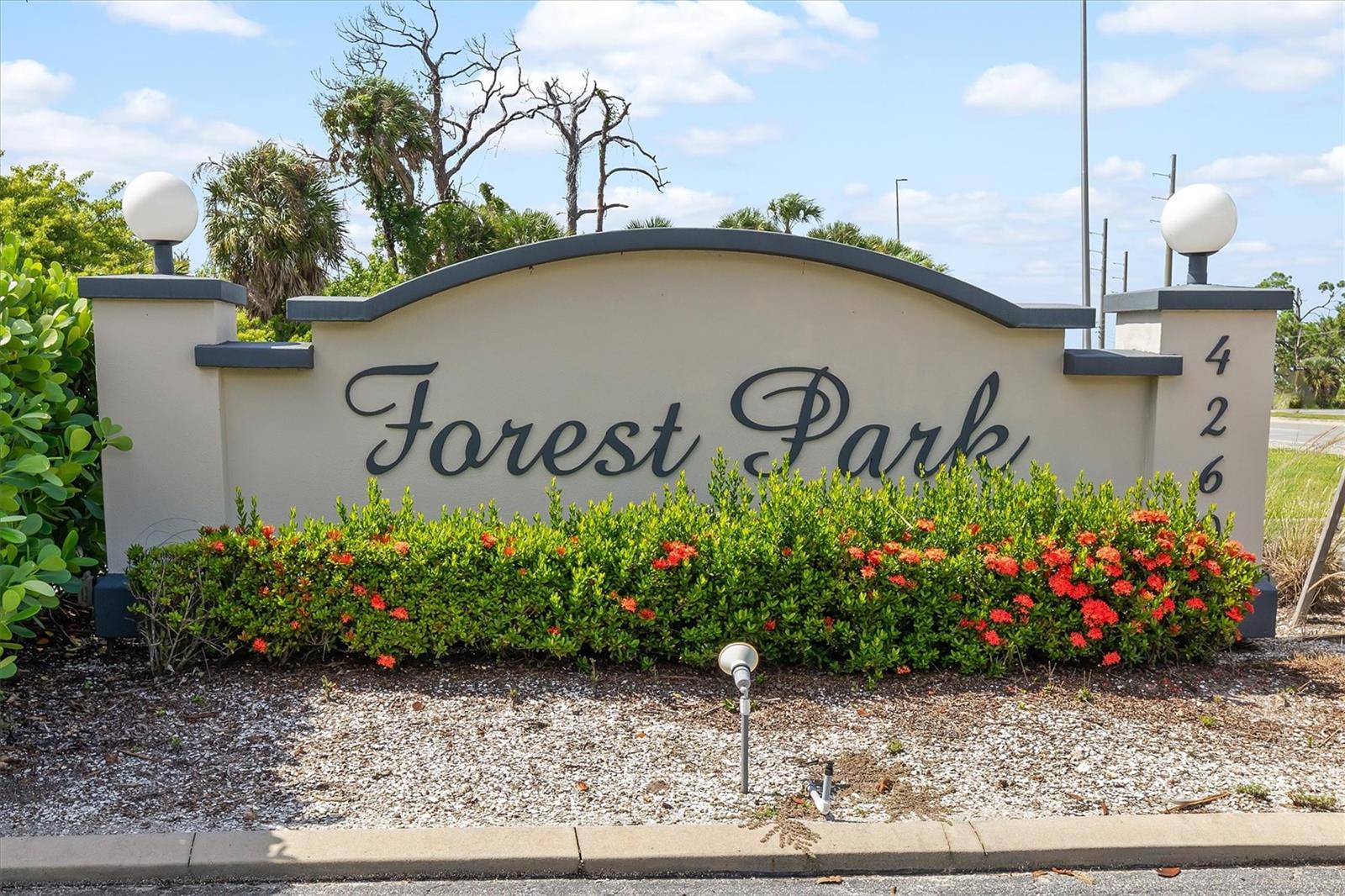 FOREST PARK CONDO PH 01 BLDG 01 - Residential