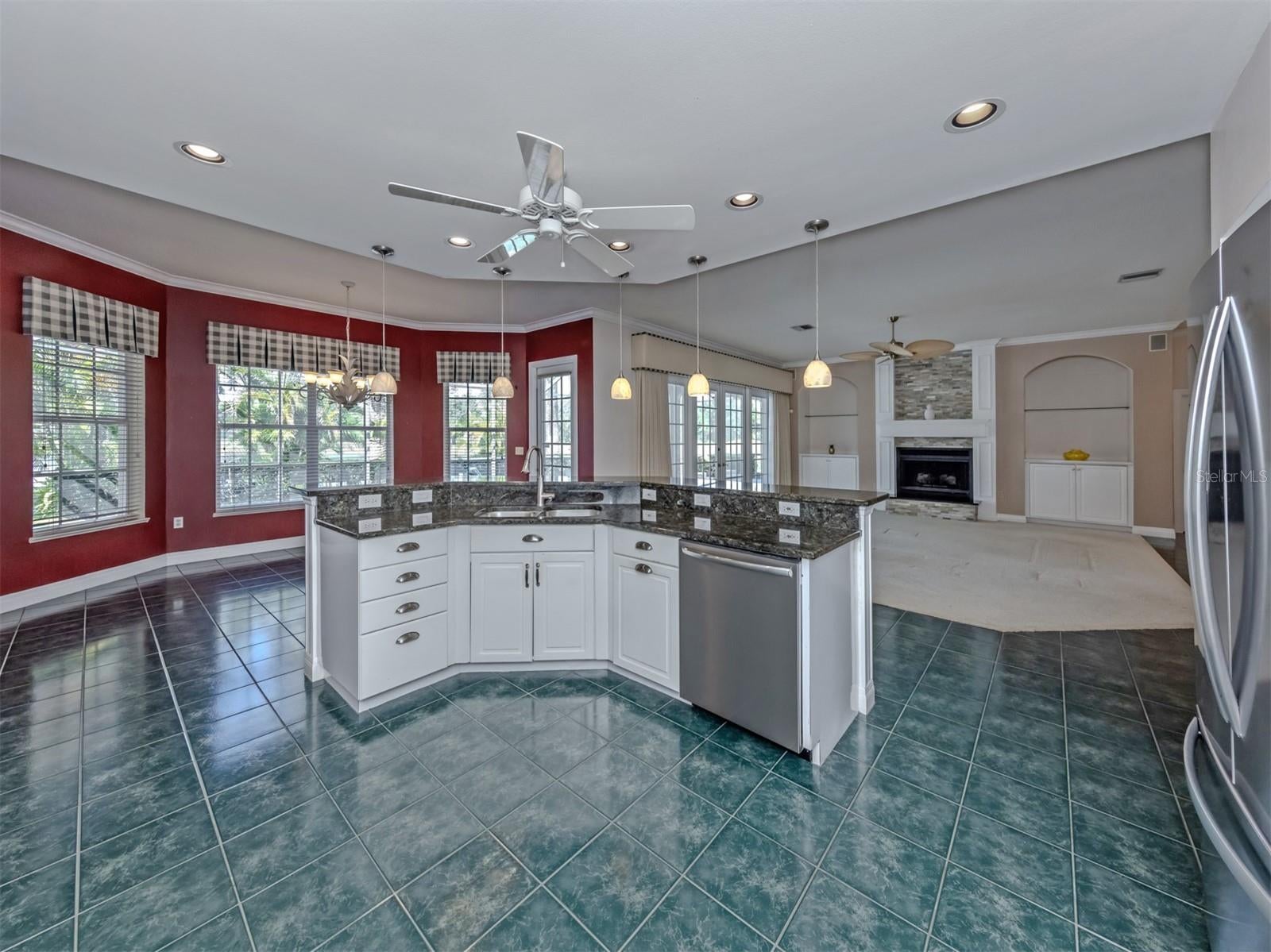 WATERFORD - Residential