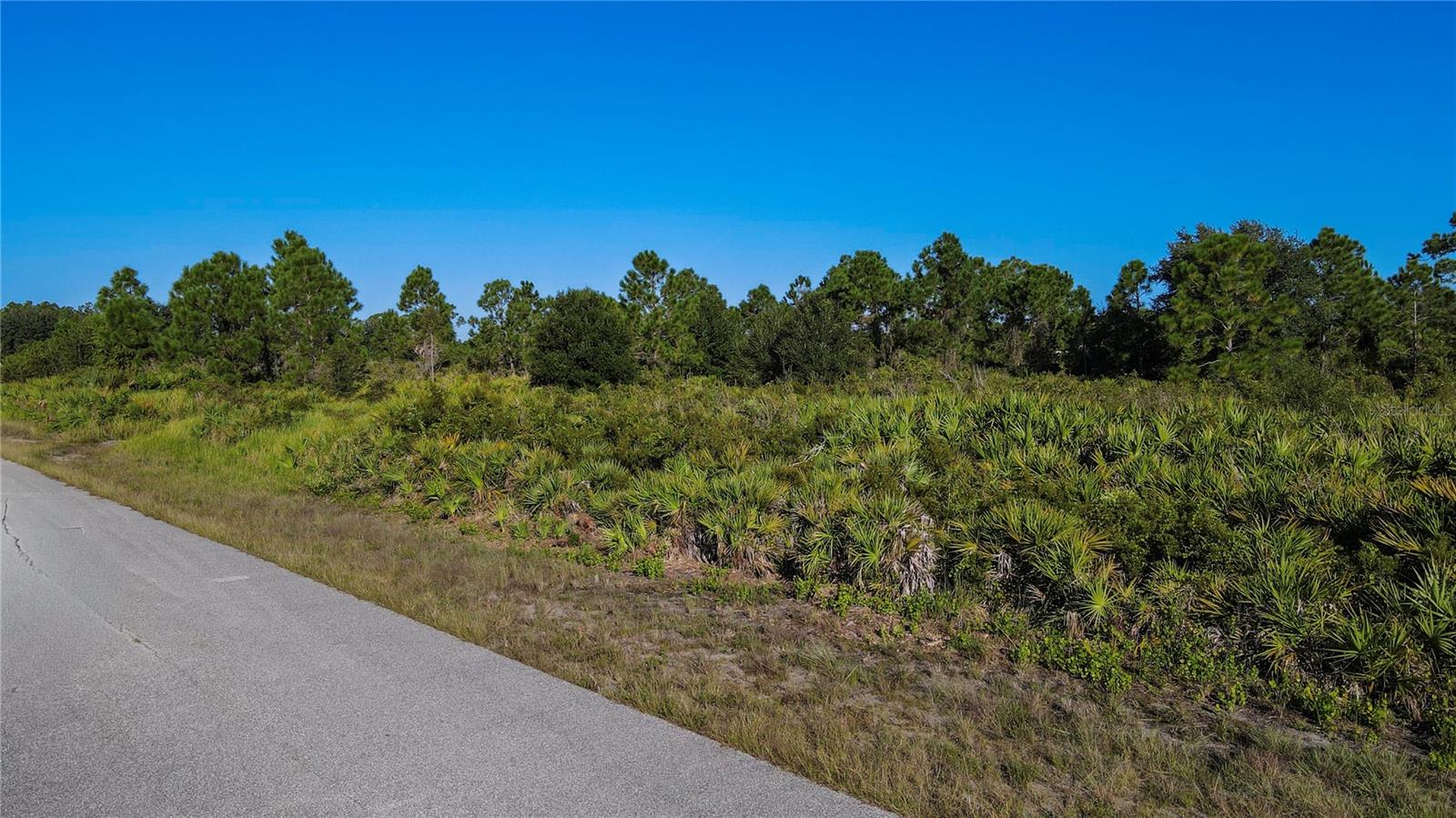 PORT CHARLOTTE SEC 060 - Land