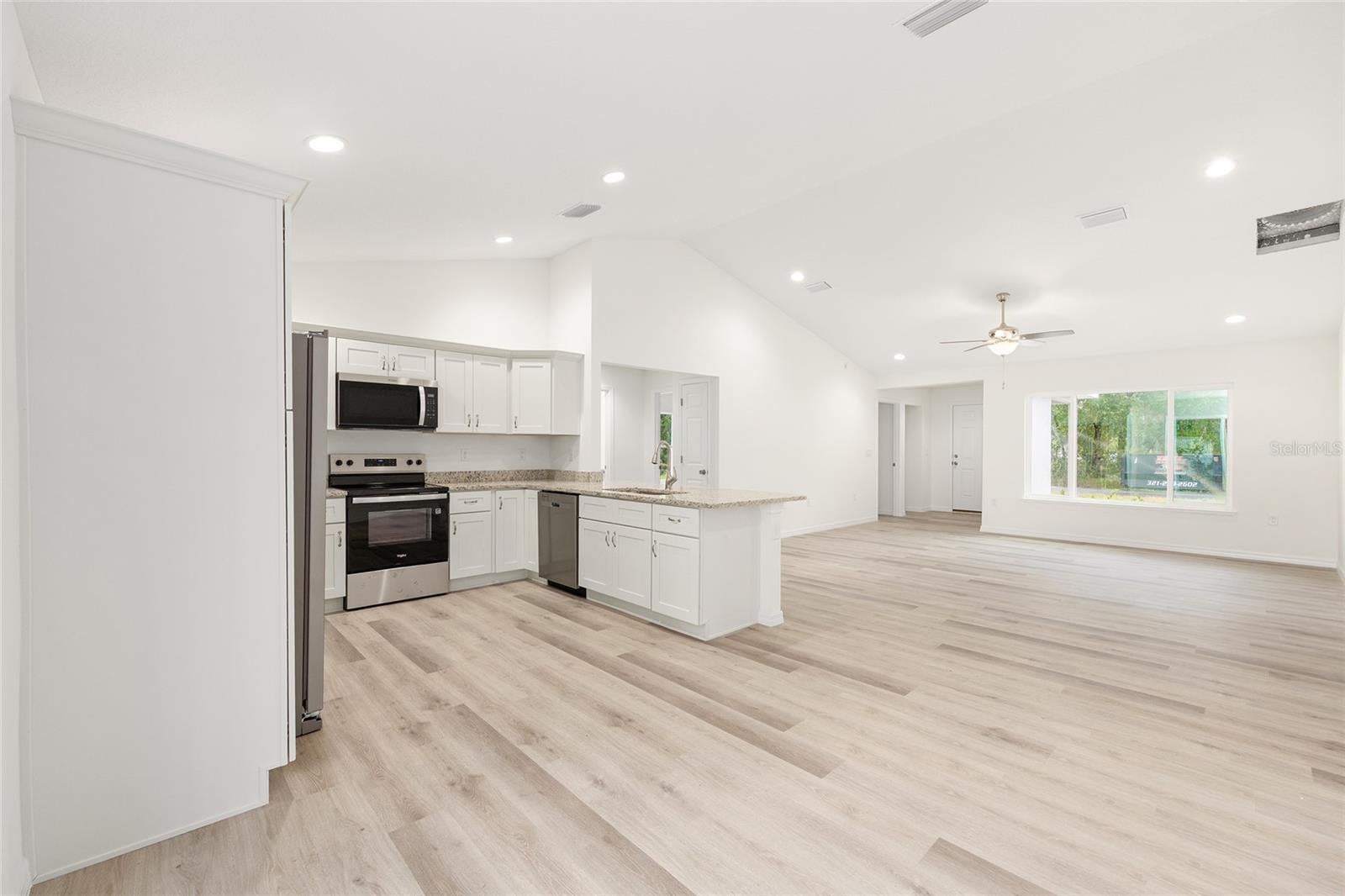 WILLISTON HYLNDS GOLF & C CLUB ESTATE - Residential