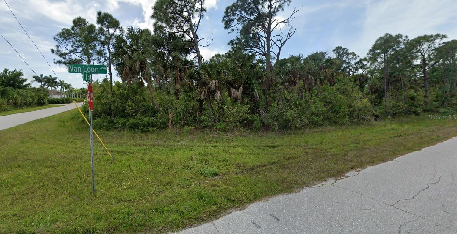 PORT CHARLOTTE SEC 072 - Land