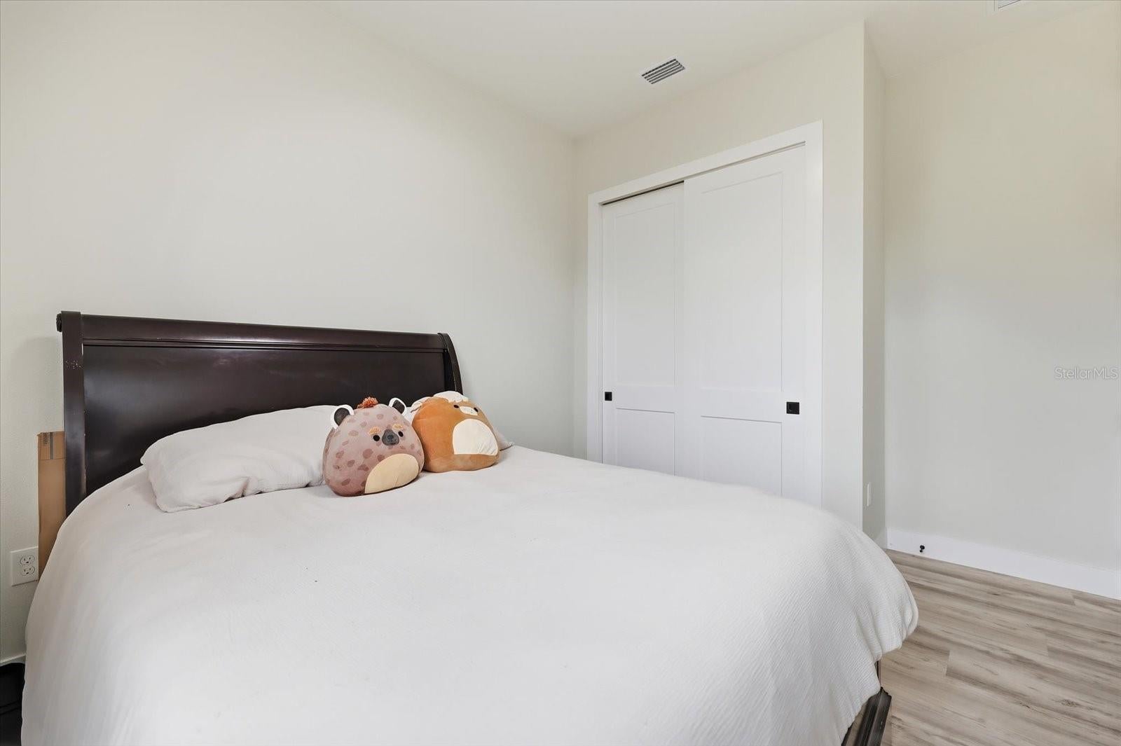 ROTONDA LAKES - Residential