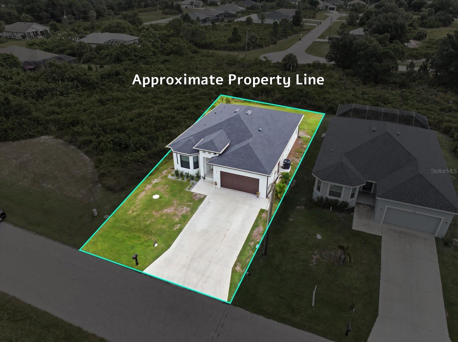 ROTONDA LAKES - Residential