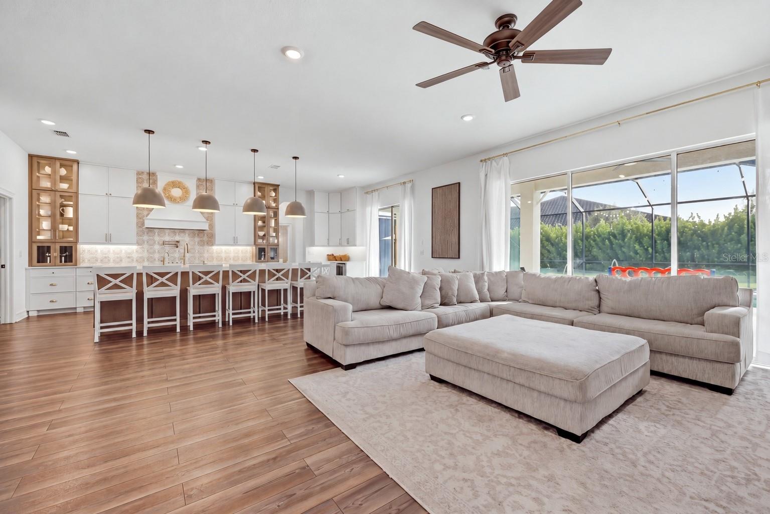 HERON LANDING - Residential