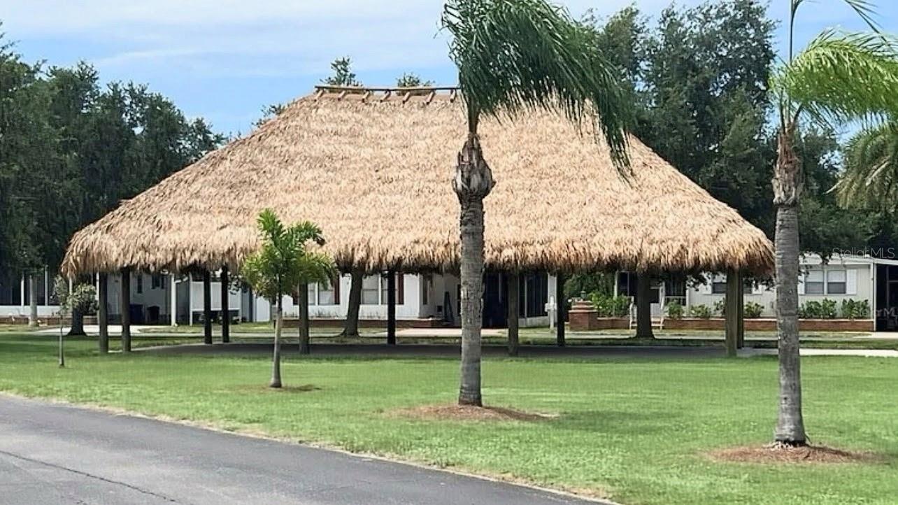 POLYNESIAN VILLAGE - Residential
