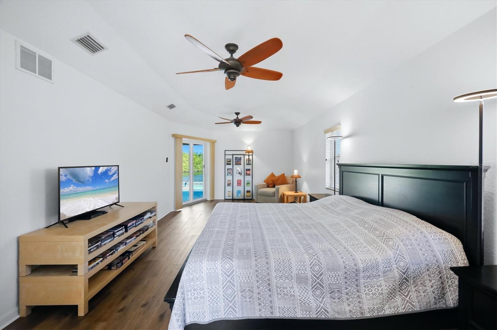 ROTONDA WEST PINE VALLEY - Residential