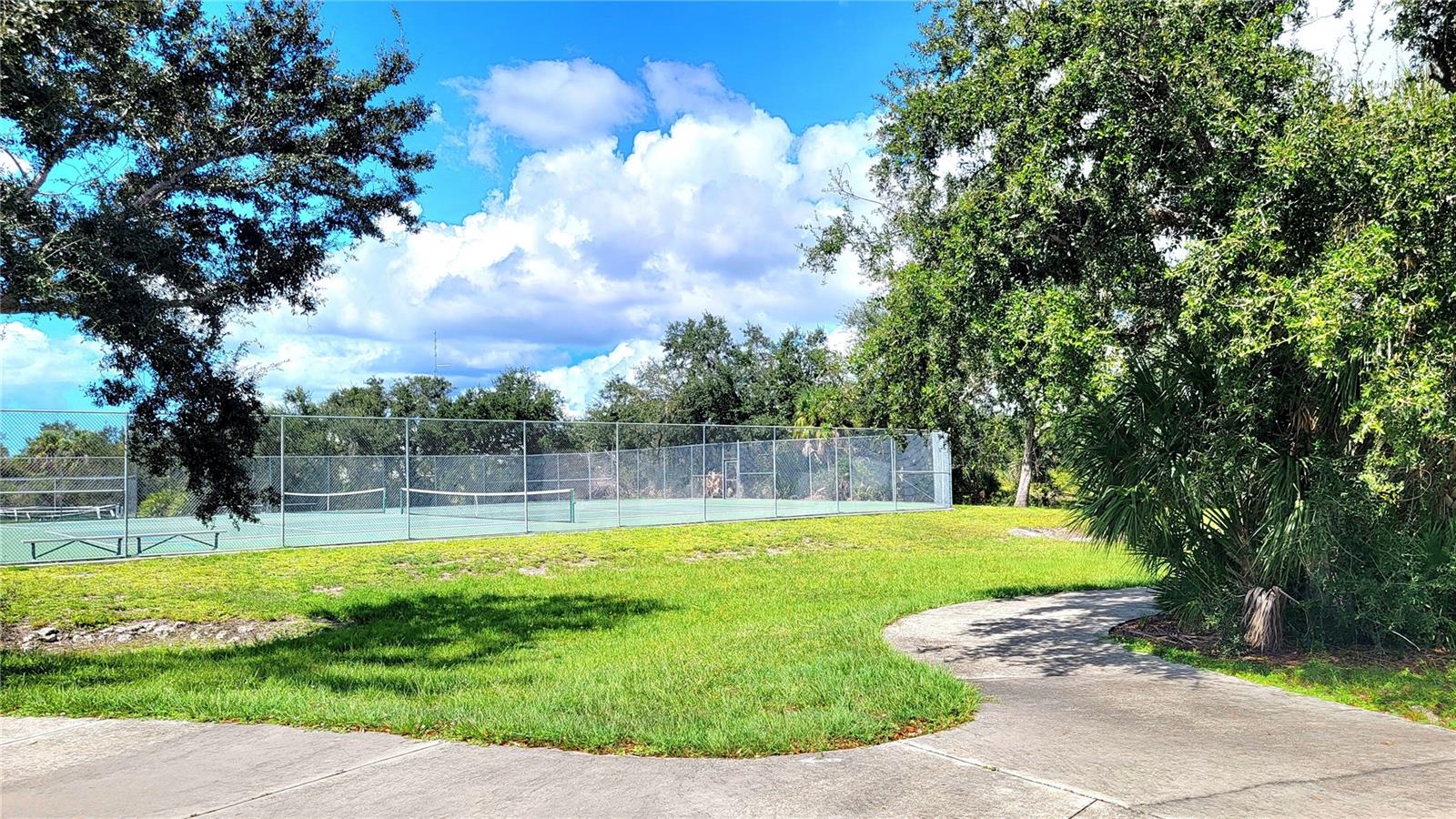 ROTONDA WEST PINE VALLEY - Residential