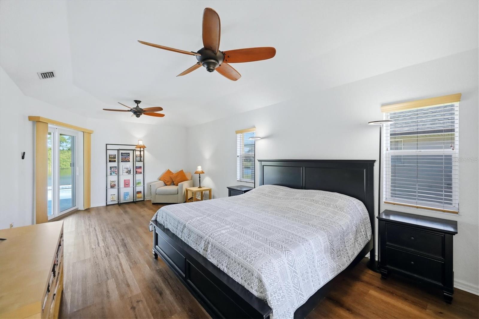 ROTONDA WEST PINE VALLEY - Residential