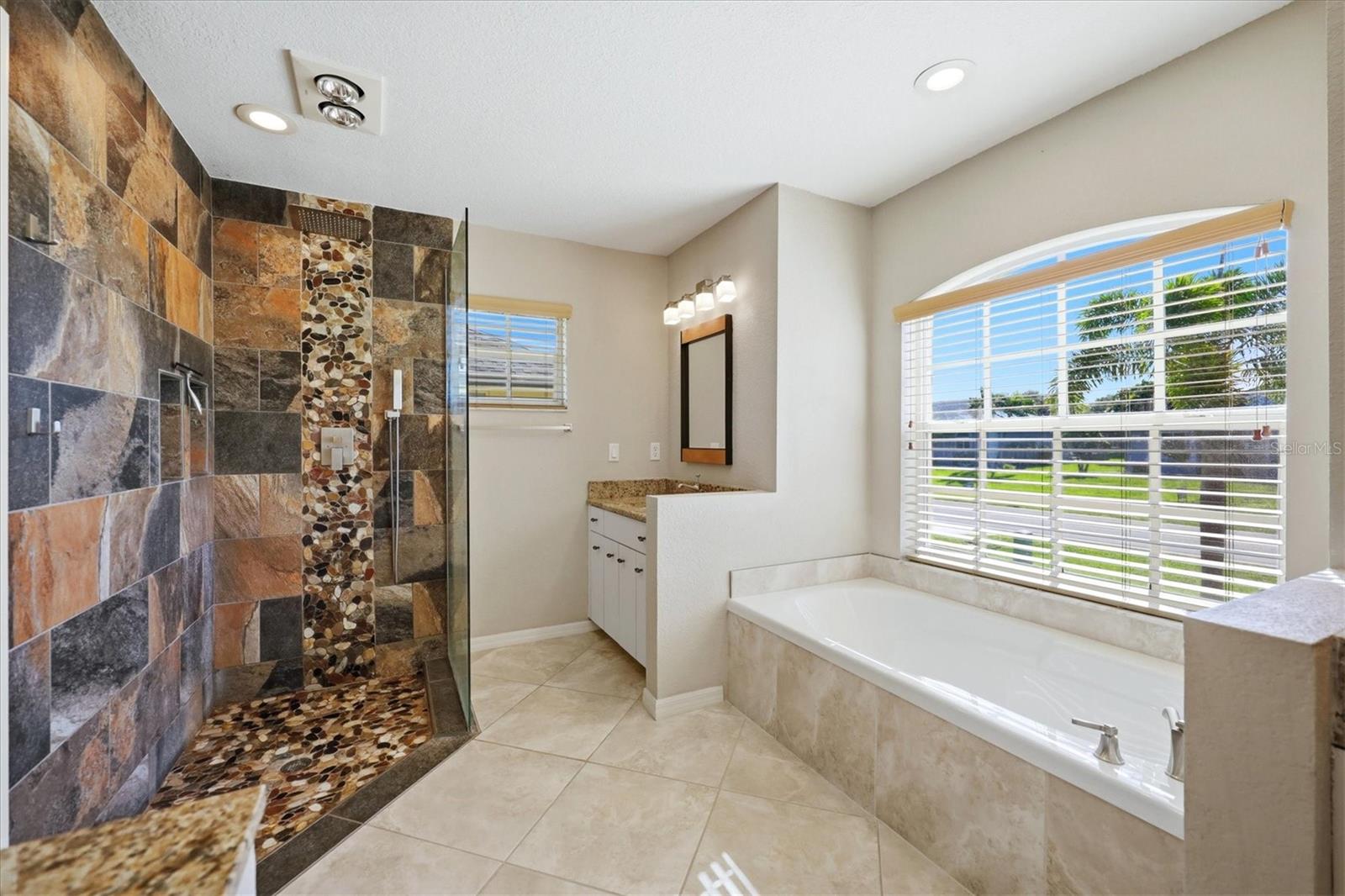 ROTONDA WEST PINE VALLEY - Residential