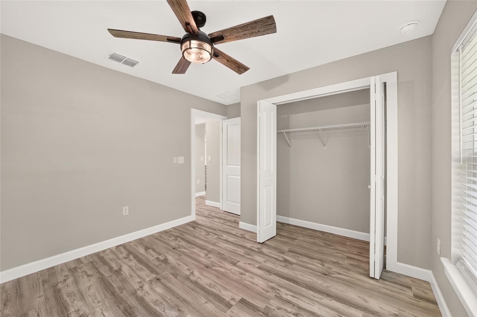 WILLISTON HEIGHTS - Residential