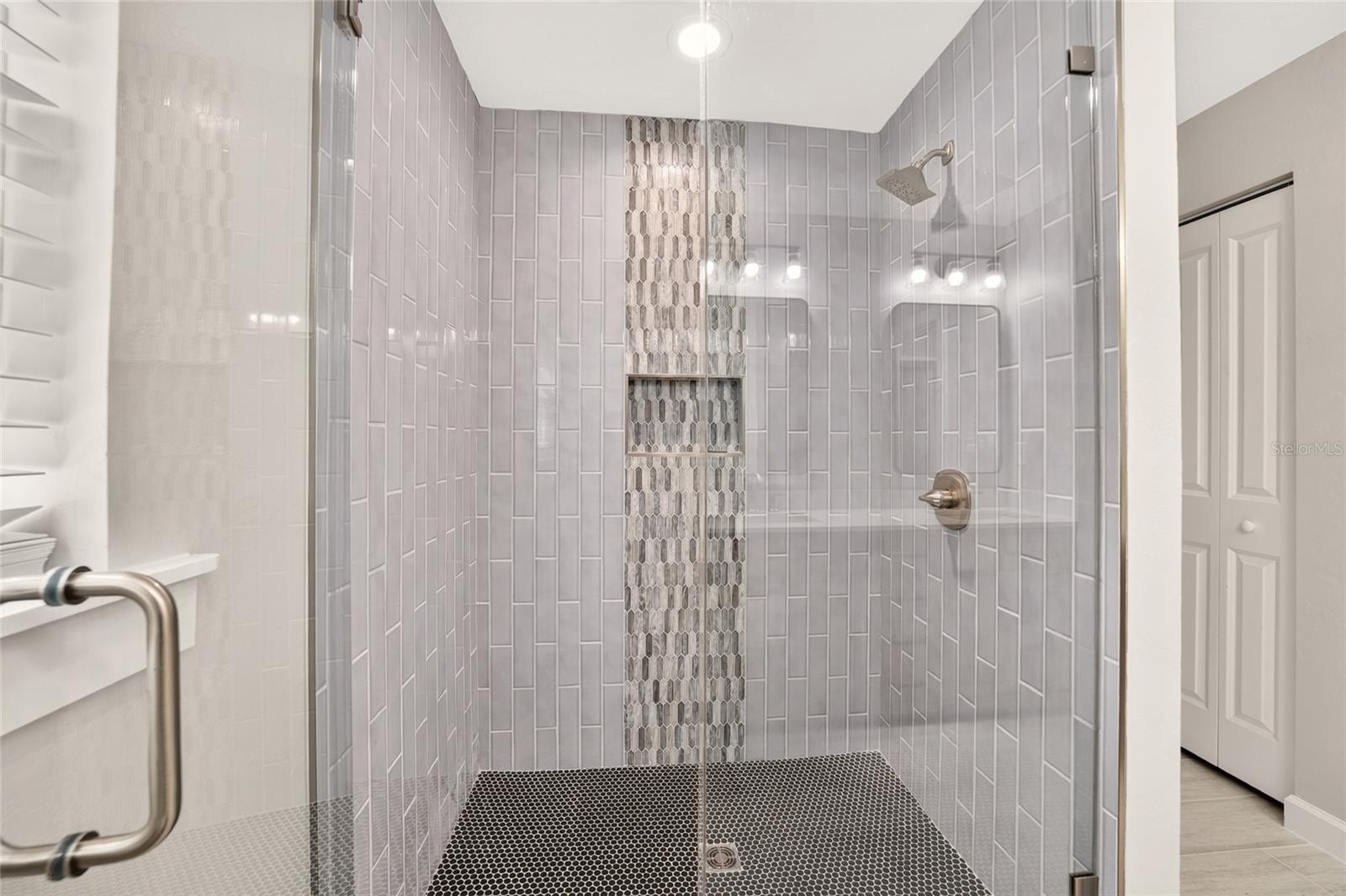 WILLISTON HEIGHTS - Residential