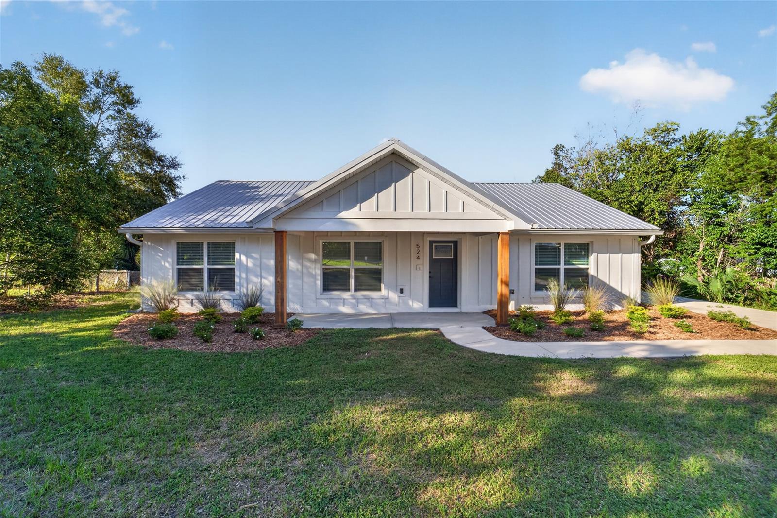 WILLISTON HEIGHTS - Residential