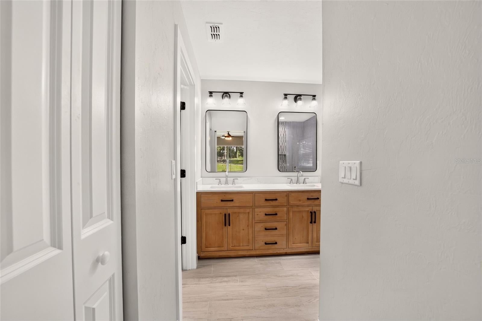 WILLISTON HEIGHTS - Residential